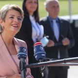 Karin Keller-Sutter a plaidé en Slovénie pour une réforme rapide du système Schengen/Dublin.